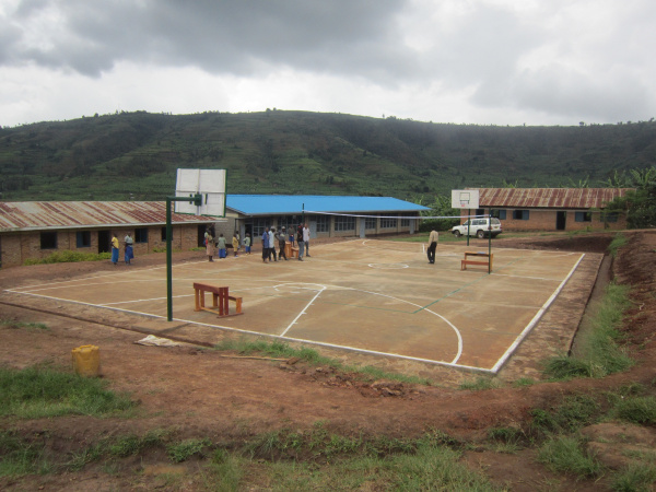 img-133424-PM-Bild Sportplatz 2 klein.jpg